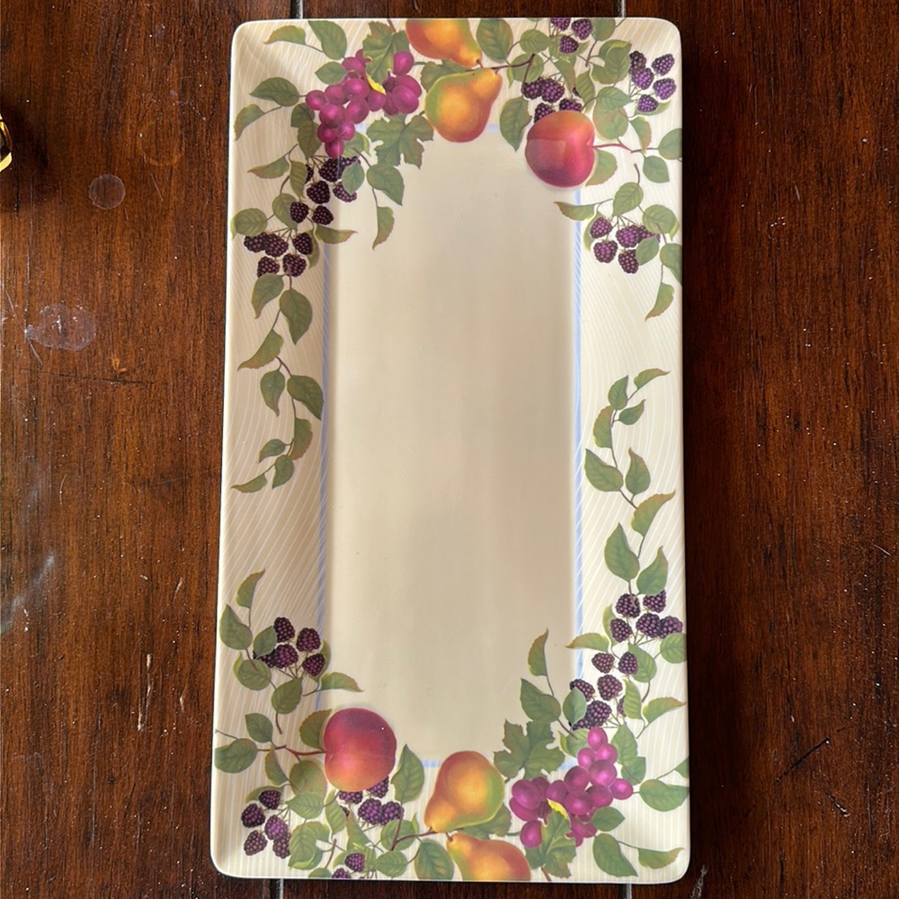 Vintage Melamine Fruit Tray features peaches, pears, grapes and raspberries